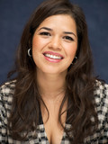 dark-haired-celeb-lady-america-ferrera-gives-a-breathtaking-smile-in-these-pics
