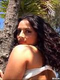 this-long-haired-sexy-girl-with-seductive-body-and-sparkling-eyes-loves-black-men