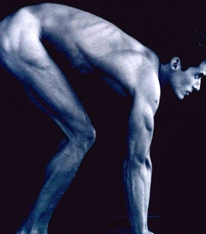 Sexy hot bodied man Antonio Sabato poses nude for your viewing pleasure.
