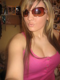 Tight amateur teen girl photograph themselves and show their cleavages