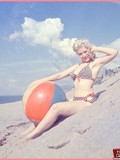 These vintage and retro photos of naked big titted models from the past will turn you on